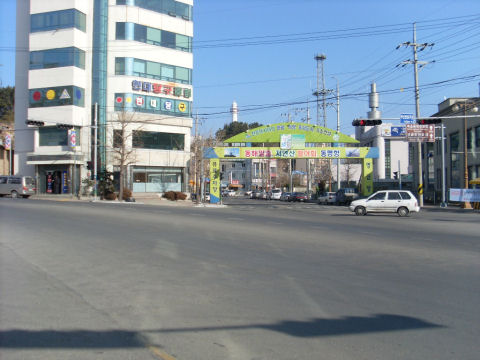 韓國江原道束草長途汽車總站往束草住宿區路線街景